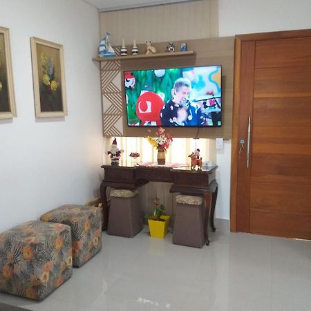Sobrado 08 Com Duas Suites, Conf Гуаружа Екстер'єр фото
