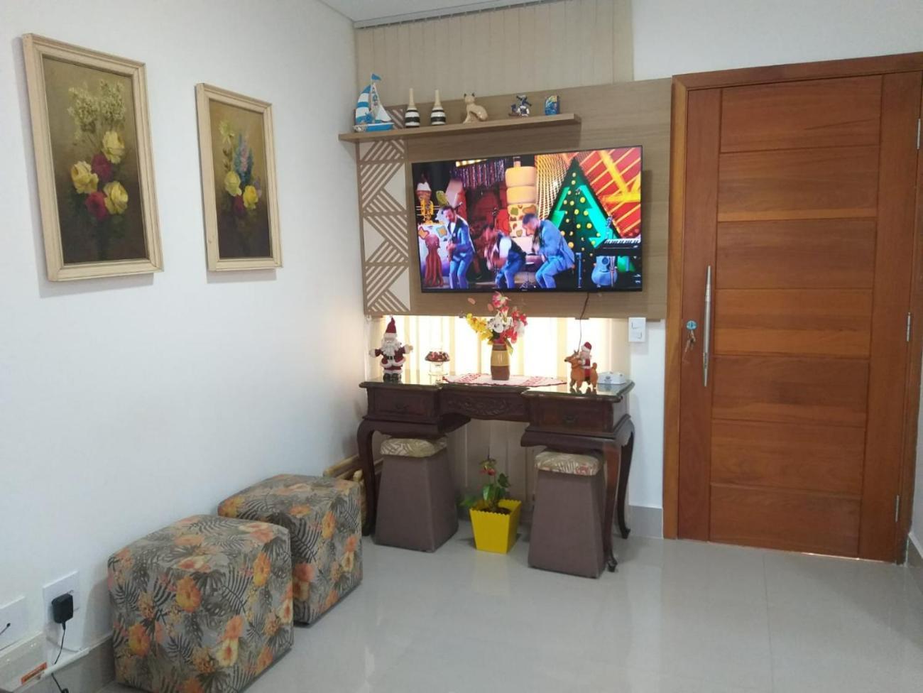 Sobrado 08 Com Duas Suites, Conf Гуаружа Екстер'єр фото
