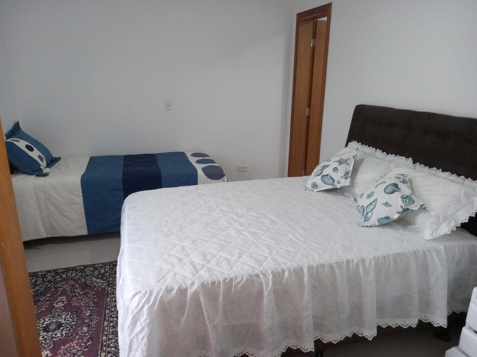Sobrado 08 Com Duas Suites, Conf Гуаружа Екстер'єр фото