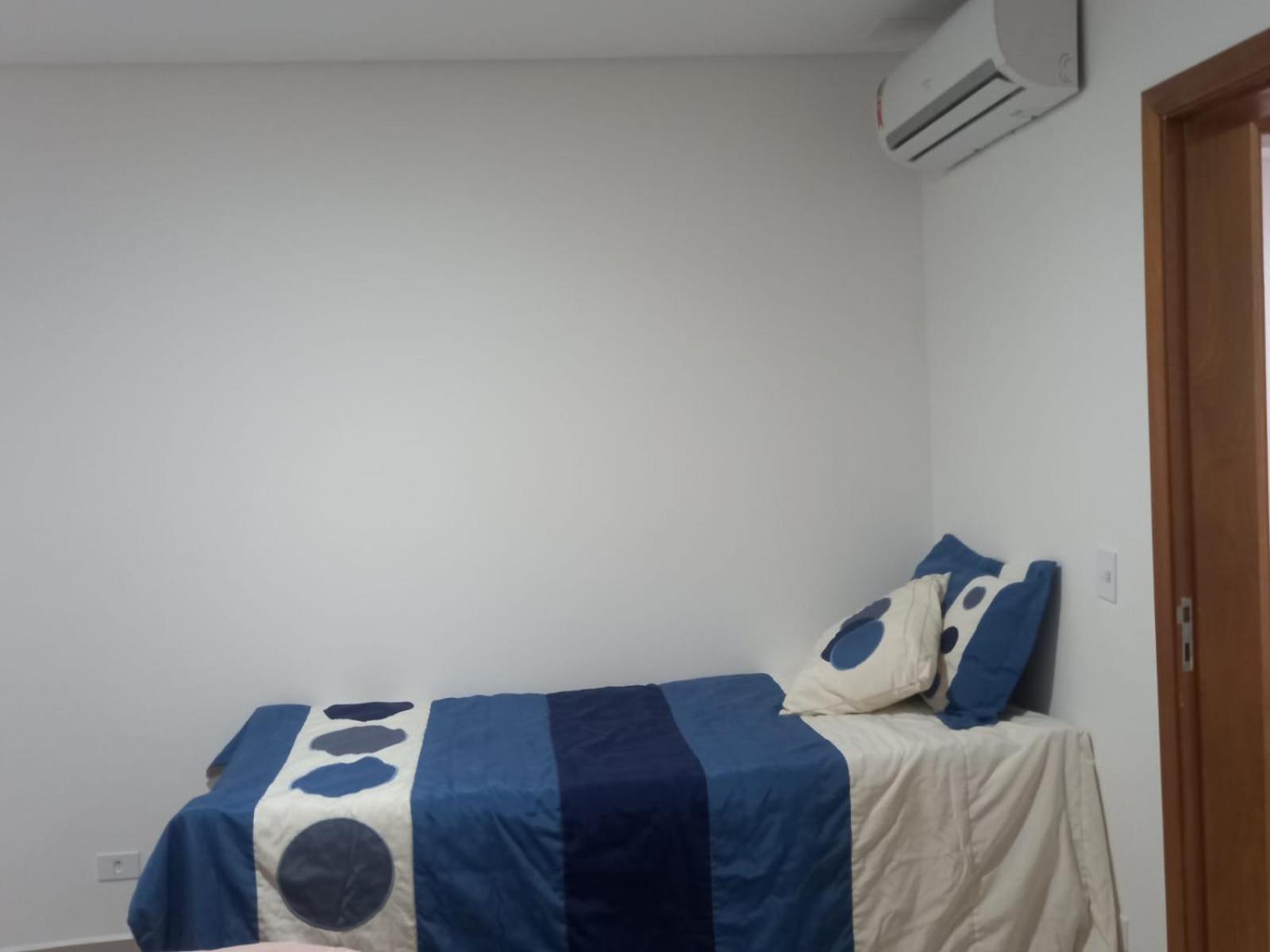 Sobrado 08 Com Duas Suites, Conf Гуаружа Екстер'єр фото