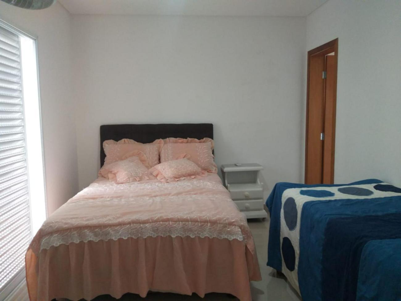 Sobrado 08 Com Duas Suites, Conf Гуаружа Екстер'єр фото